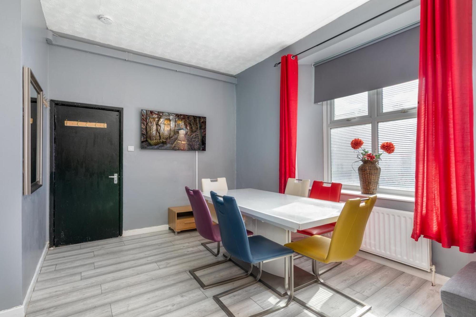 Newcastle City Centre Super Spacious Town House Free Parking And Wi-Fi 외부 사진